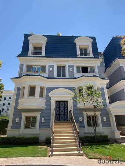 Apartment for sale fully finished and ready to move in Mountain View 1 Fifth Settlement It is located opposite the Public Prosecutor's Office near AUC