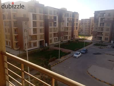 للبيع شقه في كومبوند جنه مصر القاهره الجديده اخر شارع الجامعه الامريكيه ودقايق للتسعين الجنوبي و كومبوند مفيدا 130م خالصه اقساط بفيو مميز جدا