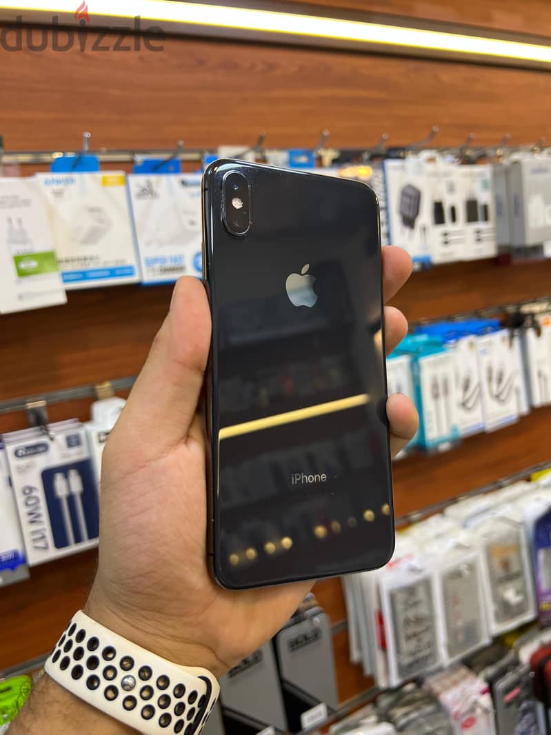 Apple - iPhone XS Max 2