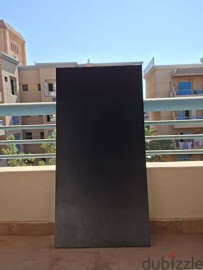 طاولة مكتب كالجديدة للبيع - فرصة ممتازة