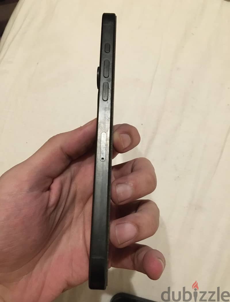 Apple - iPhone 15 Pro Max 3