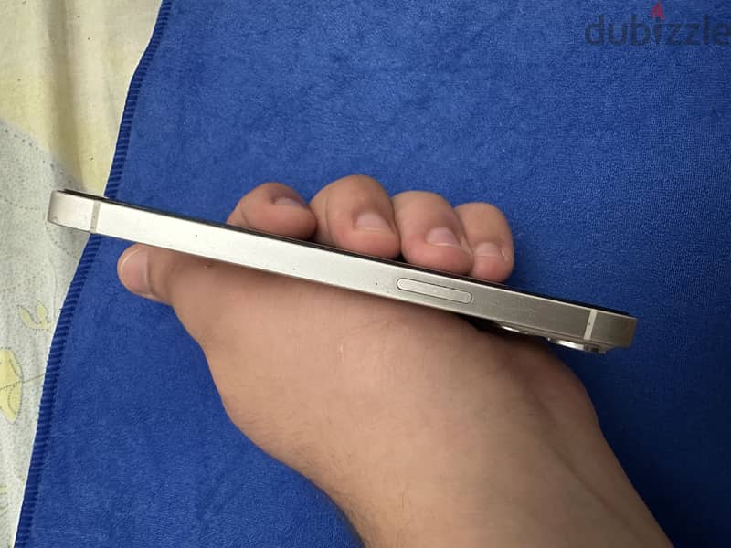 Apple - iPhone 13 3
