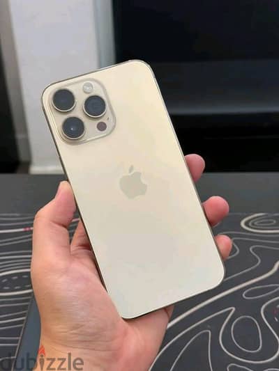 آبل - آيفون 16 برو