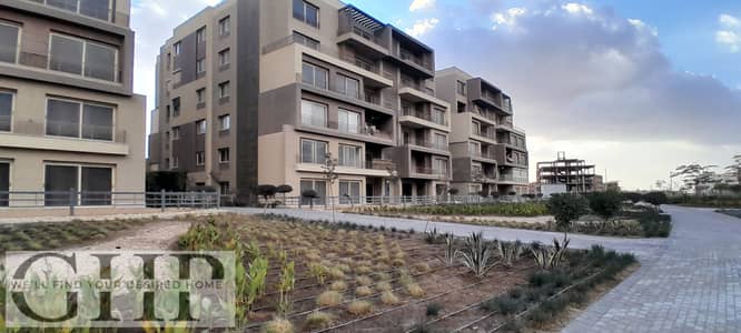 بتشطيب كامل للاستلام الفوري شقة بحري للبيع في بالم هيلز القاهرة الجديدة Palm Hills New Cairo