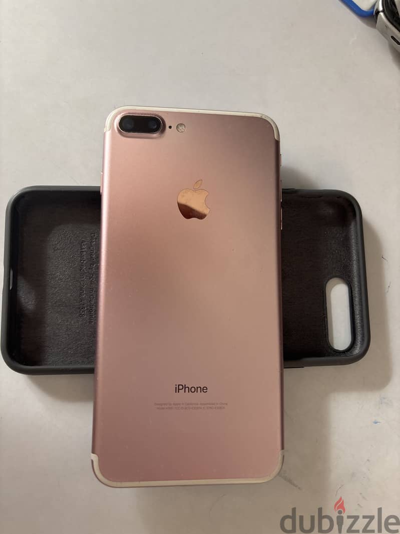 Apple - iPhone 7 Plus 1