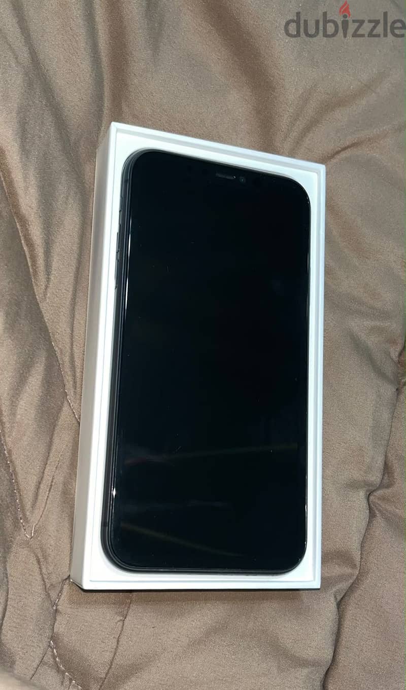 Apple - iPhone 11 2