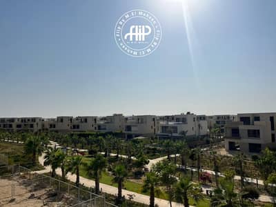 Prime Lakefront Standalone | The Crown – Palm Hills