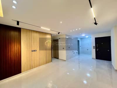 In my city, a stunning apartment on the ground floor with a private garden for sale