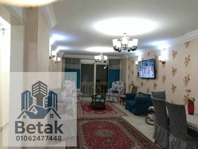 شقة للإيجار للطلبة فقط 200م ش بورسعيد مكيفة كامب شيزار