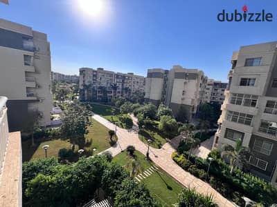 فيو مفتوح غير مجروحة نهائيا مجري السيل وميدان منطقة خدمات مستقبلة في B14 في مدينتي حـجـز بالسعر القديم بأقل توتال عقد واطول فترة سداد Madinaty