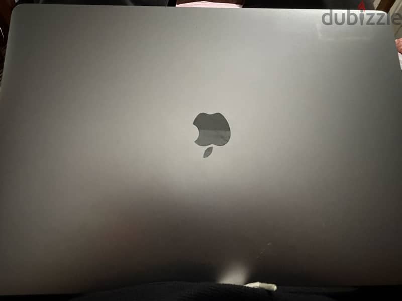 Macbook pro 2019 hard 1t ram32 ore i 7 6