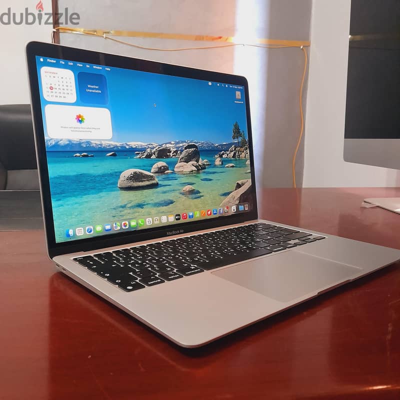 MacBook air M1 2020 13inch 2