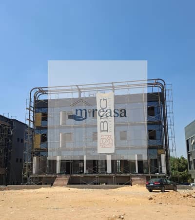 عيادة 48م للبيع في Acacia Medical Center بالتجمع الأول، تشطيب Ultra Super Lux واستلام فوري، تقسيط حتى 3 سنوات