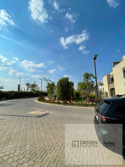 Ready To Move Standalone Villa Type 2 For Sale By Installments In The Crown Palm Hills Golf Extension 6th of October Giza