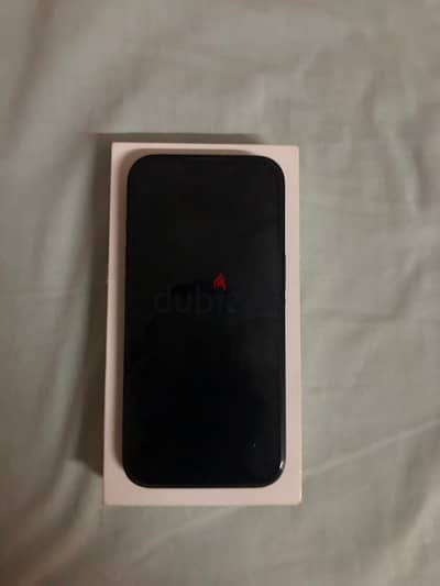 Brand new iPhone 15 مع ضمان سنة و نصف tradeline