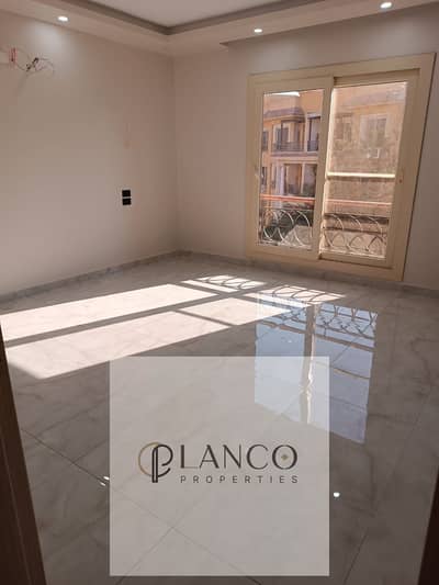 Apartment for Sale | Khamayel Compound – Phase 3