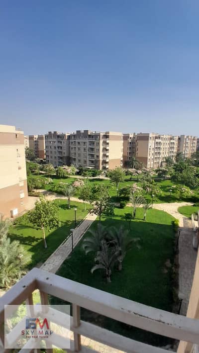 116م ايجار في مدينتي فيو جاردن قريب من الخدمات