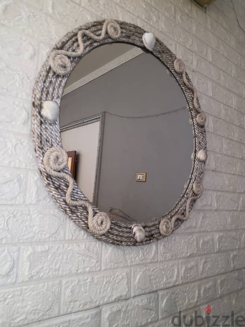 Hand made mirror comes in different colors 3