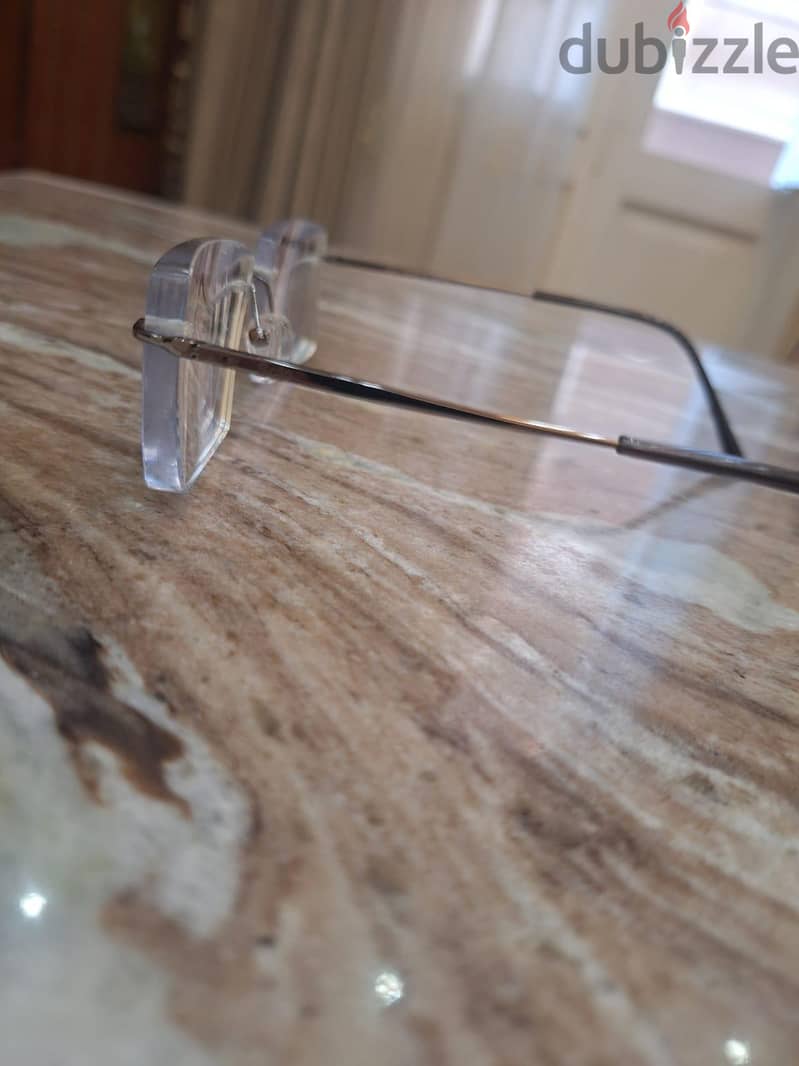 نظارة بدون إطار 6