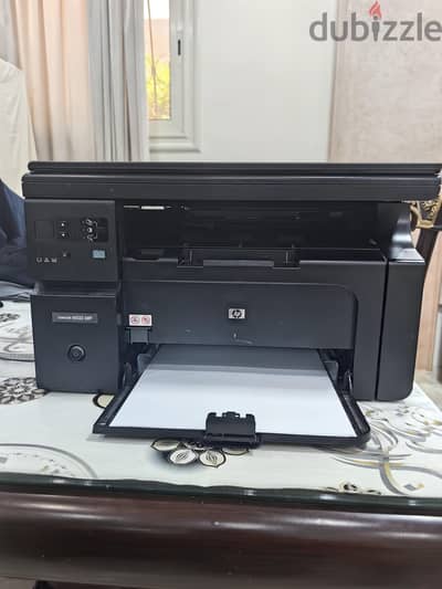 طابعة ٣ x ١  ليزر عملية جدا شبه جديدة،