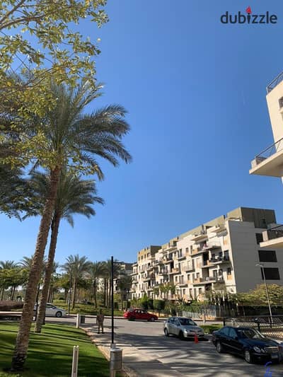 دوبلكس بجاردن متشطب بالمطبخ والتكييفات للايجار في إيستاون سوديك التجمع الخامس  Eastown Sodic New Cairo