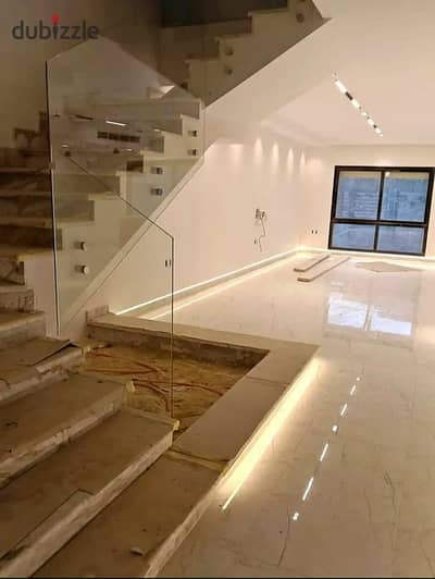 A distinctive duplex for sale in **Hyde Park – El Tagamoa**, ideally located just minutes away from the American University.