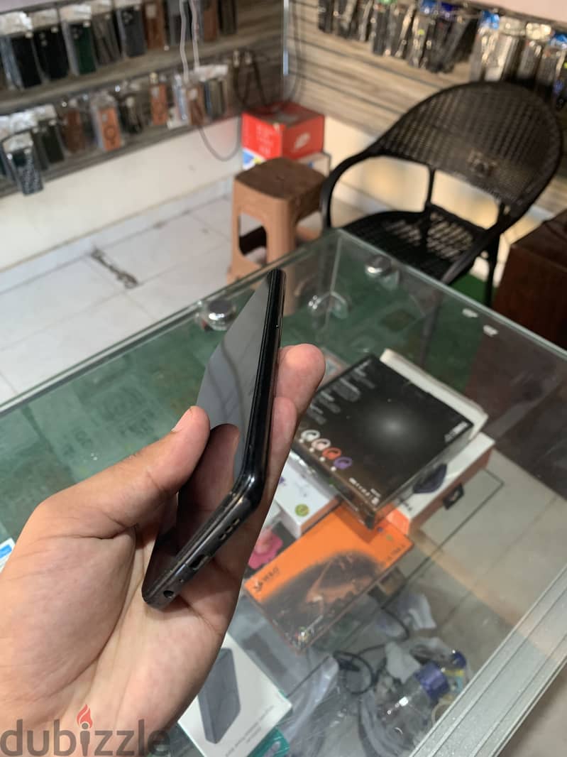 اوبو رينو 5 2
