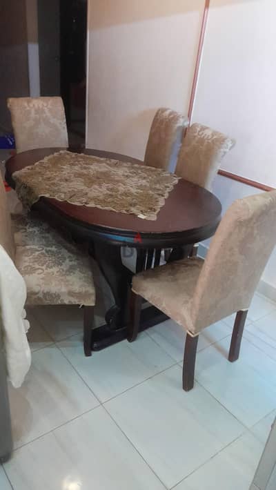ترابيزه سفره مع ٦ كراسي
