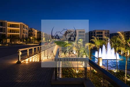 دوبلكس للبيع | كمبوند تاج سيتي (Taj City) | إطلالة وموقع مميز | تسليم ديسمبر 2026