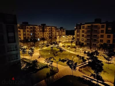 فرصة مميزة لامتلاك شقه في مدينتي b12 فيو وايد جاردن