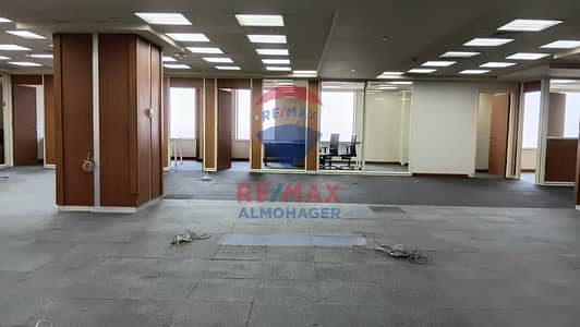 Office Space for Rent | Nile City Towers  Area: 1,400 sqm Fully Finished  Facilities & Amenities: Parking Toilets High-Speed Elevators High-Speed NET