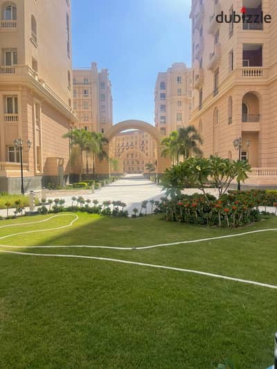 شقة 219م للبيع استلام فوري تشطيب كامل بالتكييفات ار فايف العاصمة الادارية الجديدة R-FIVE New Capital