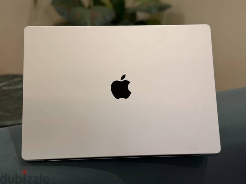 MACBOOK  M1 Pro 16”inch 1