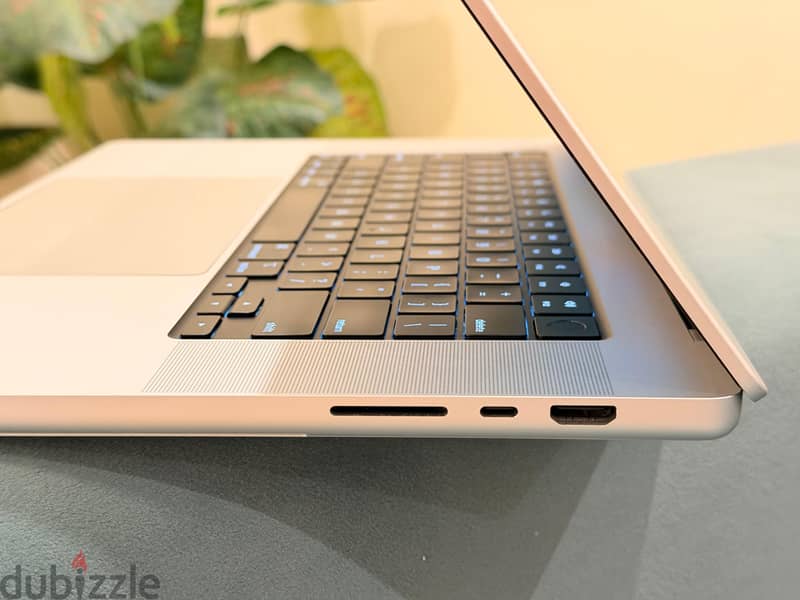 MACBOOK  M1 Pro 16”inch 2