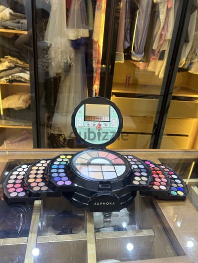 Sephora makeup palette 109 colors