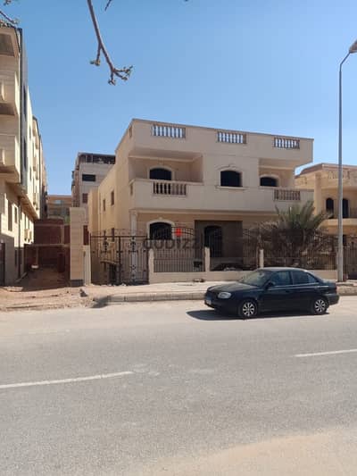 Al-Hayy Al-Thani Sharq Villas Al-Shorouk