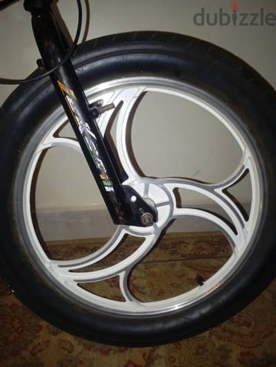 عجله BMX انضف حاجه جنوط مش هتلاقيها ف حتا