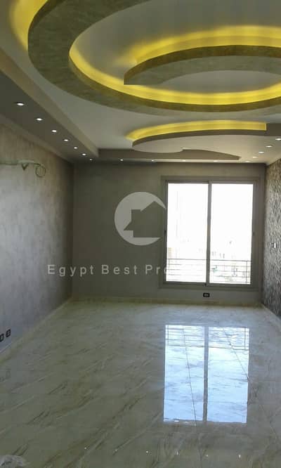 HOT PRICE VGK Apartment 174m with Kitchen & ACs for Rent in Village gardens Katameya