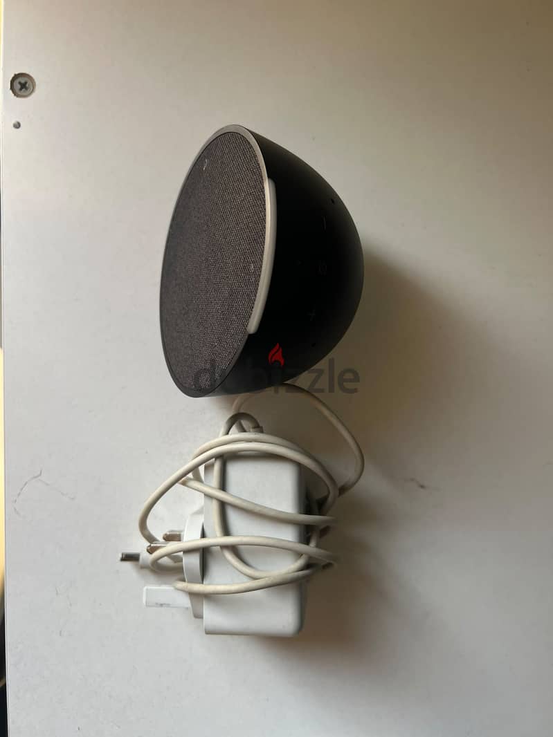 Alexa Pop used like new 1