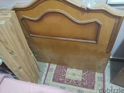 سرير اطفال