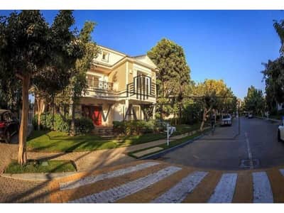 Ready to move Villa Fully Finished with 20% Downpayment with installment up to 7 years in Mountain View 1.1 New Cairo