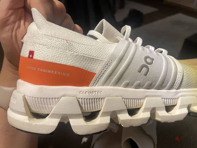 Running shoes like new 3