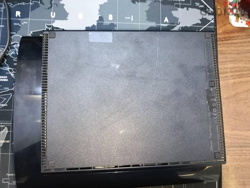 Playstation 3 super slim 1