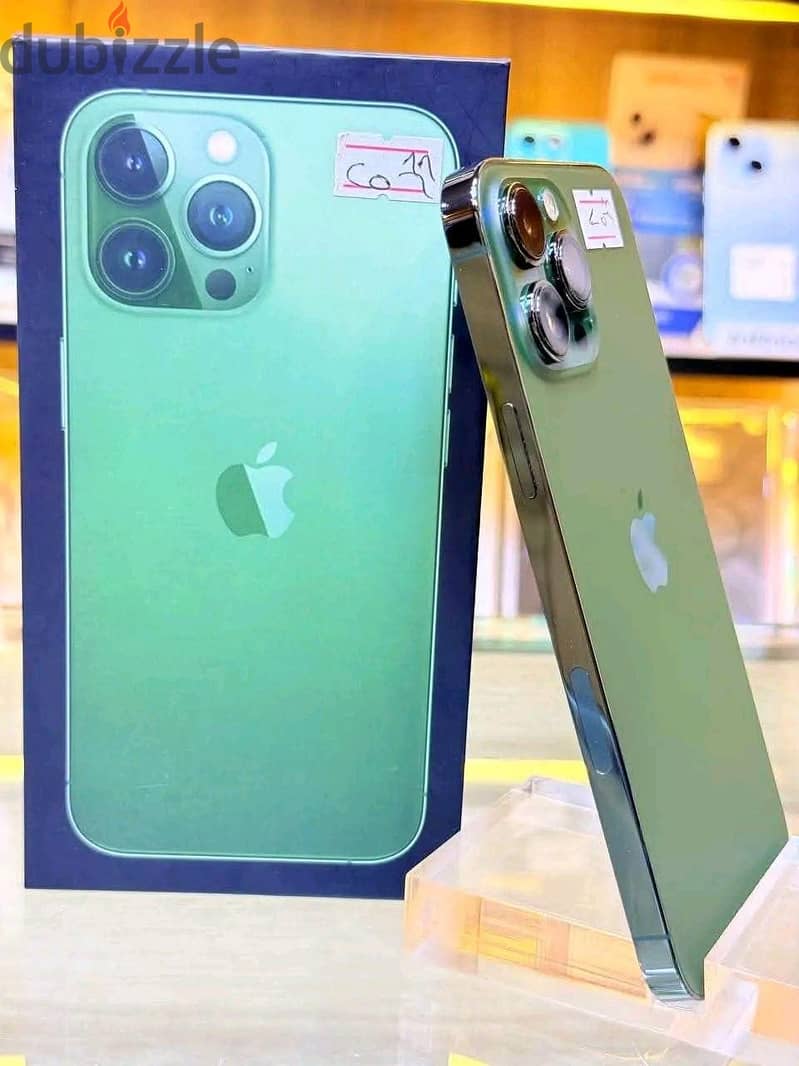 آبل - آيفون 13 4