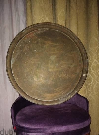 صينية نحاس أحمر ثقيلة جداً منقوشة فرعوني (أنتيك قديم)