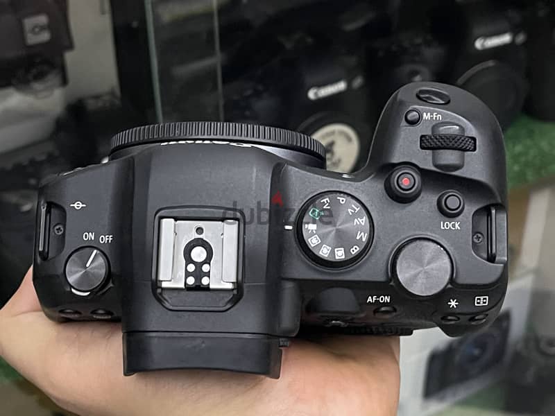 Canon R6 2