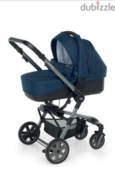 stroller Made in Itally & wooden bed
