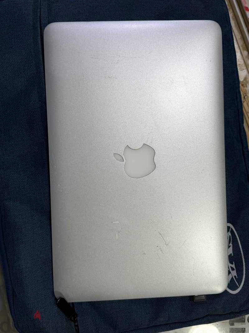 Mac BOOK 5