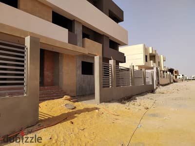 فيلا بالتمر حنه فيلات  مساحة الأرض 800 م مبنيه بالكامل متشطبه واجهات الدور شقتين نصف تشطيب داخلى تم التصالح على الدوبلكسين وجارى استخراج رخصة 7