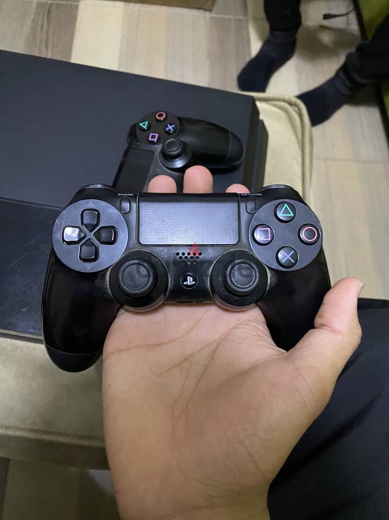 Ps4 fat for sale* 8